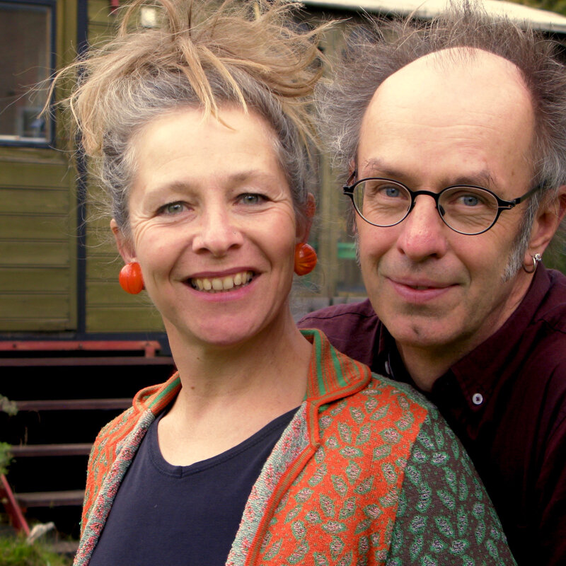 Cécile Steck & Didi Sommer – Comedia Zap